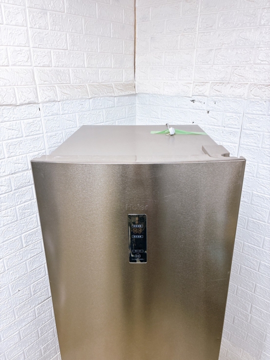 ハイアール JR-27A 一人暮らし単身用冷蔵庫 270L K01151