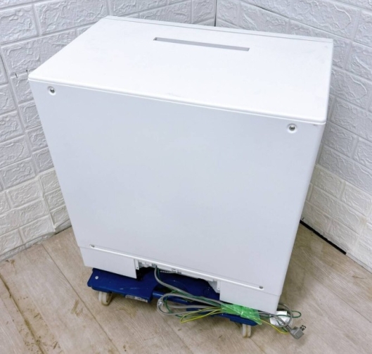 Panasonic パナソニック NP-TH4-W 2022年製 食洗機 食器洗い乾燥機
