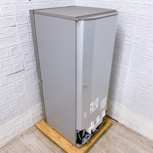 アクア AQR-13J 一人暮らし単身用冷蔵庫 126L MKT01291