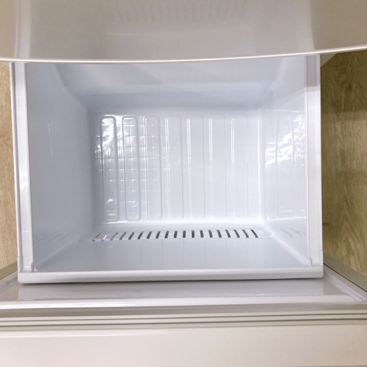 ミツビシ MR-P17H-W 一人暮らし単身用冷蔵庫 168L TH06288