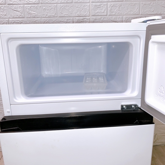 ハイセンス HR-B91E3W 一人暮らし単身用冷蔵庫 87L COT10132