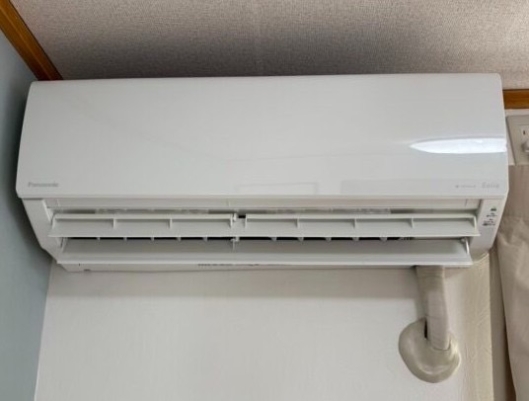 Panasonic パナソニック 2.8kw ルームエアコン CS-282DFL-W 2022年製