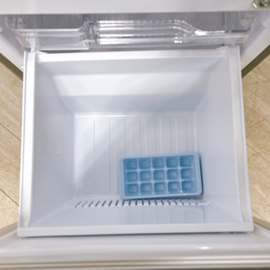 ミツビシ 三菱 MR-P15K-H 一人暮らし単身用冷蔵庫 146L MKT11131