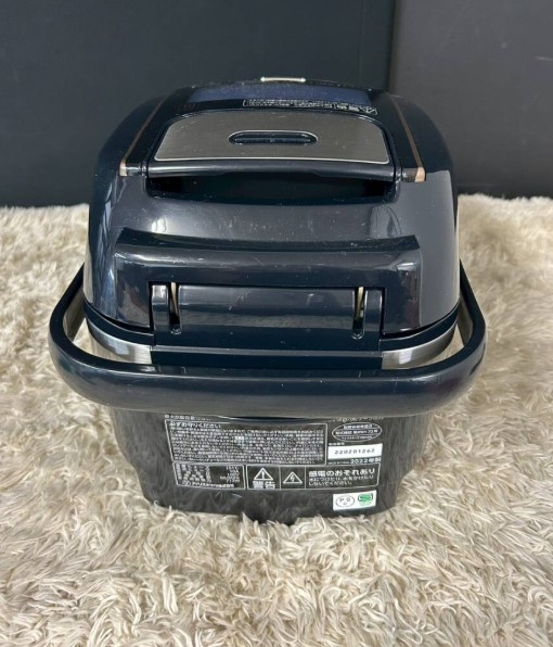 【全国発送対応】アイリスオーヤマ IRISOHYAMA 圧力IHジャー炊飯器 KRC-PC30-B 3合炊き 2022年製