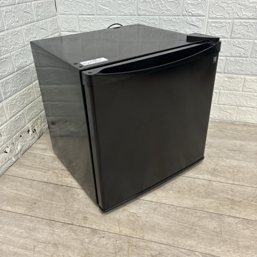 ニトリ BR2C02 BK 一人暮らし単身用冷蔵庫 45L B08021