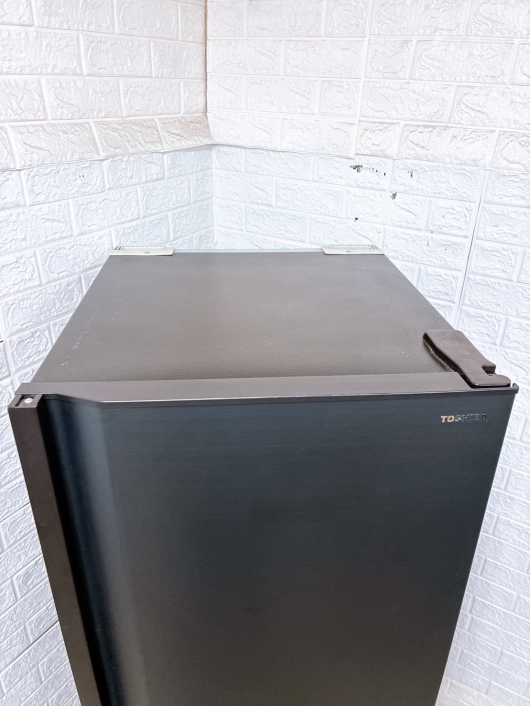 トウシバ GR-U33SC (KZ) 一人暮らし単身用冷蔵庫 326L MKT011950
