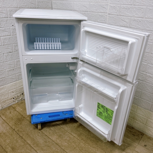 コンフィー RCT90WH/E 一人暮らし単身用冷蔵庫 90L B02068