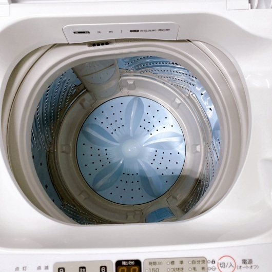 ハイセンス  HW-55E2W  一人暮らし単身用洗濯機 5.5kg TH083011