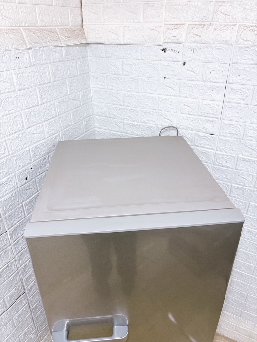 アクア AQR-27K(S) 一人暮らし単身用冷蔵庫 272L MKT011955