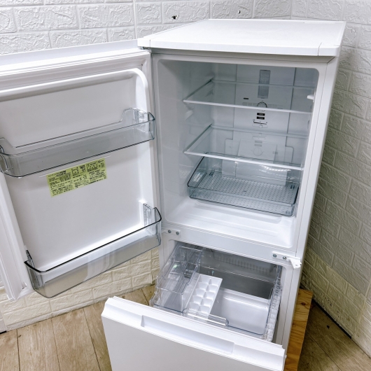 シャープ SJ-D15P-W 一人暮らし単身用冷蔵庫 152L B12071