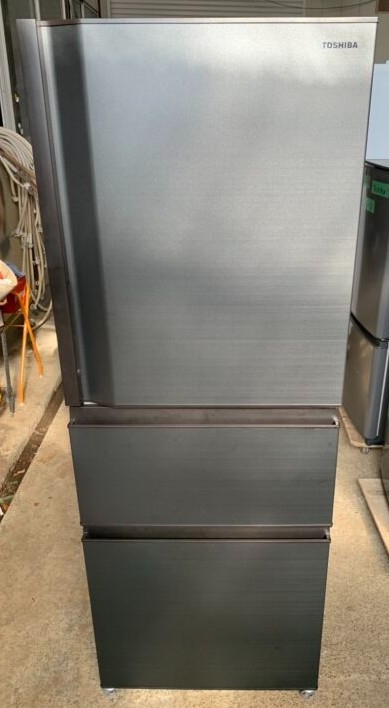 TOSHIBA 東芝 トウシバ 326L 3ドア冷蔵庫 GR-V33SC(KZ) 2024年製