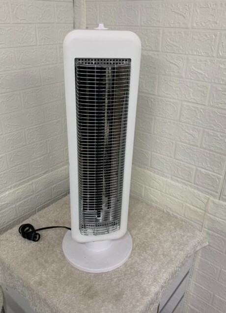 IRISOHYAMA アイリスオーヤマ 遠赤外線電気ストーブ IESB-S800-W 2019年製