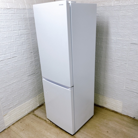 アイリスオーヤマ IRSN-30A-W 2023年製 299L 冷蔵庫 美品【全国発送対応】