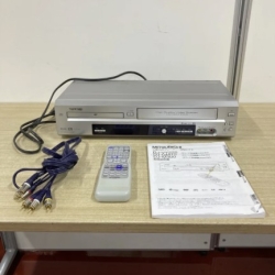 DVDプレーヤー一体型ビデオ MITSUBISHI  三菱 DJ-GM10 2003年製