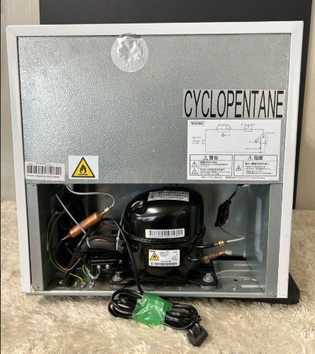 comfee' コンフィー ノンフロン冷蔵庫 1ドア冷蔵庫 RCD45WH/E 45L 2022年製