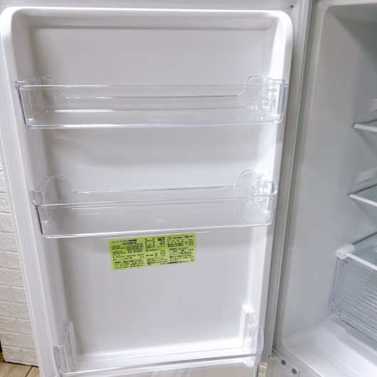 シャープ SJ-D18G-W 一人暮らし単身用冷蔵庫179L B111411