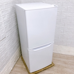 ヤマゼン YFR-D111(W) 一人暮らし単身用冷蔵庫 106L MKT11061