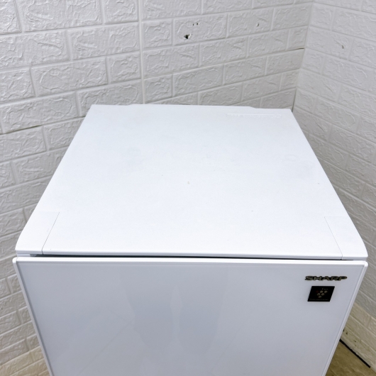 シャープ SJ-GD14F-W一人暮らし単身用冷蔵庫 137L OE12198