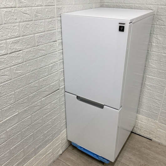 シャープ SJ-GD15P-W 一人暮らし単身用冷蔵庫 152L B11222