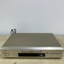 ONKYO オンキョー DVDプレイヤー DV-S555