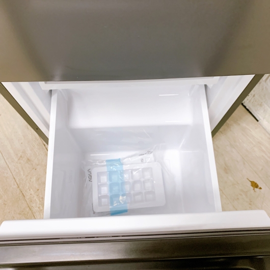 アクア AQR-14P(DS) 一人暮らし単身用冷蔵庫 135L MKT12093