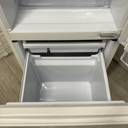 アクア AQR-17M(W) 一人暮らし単身用冷蔵庫 168L K10189