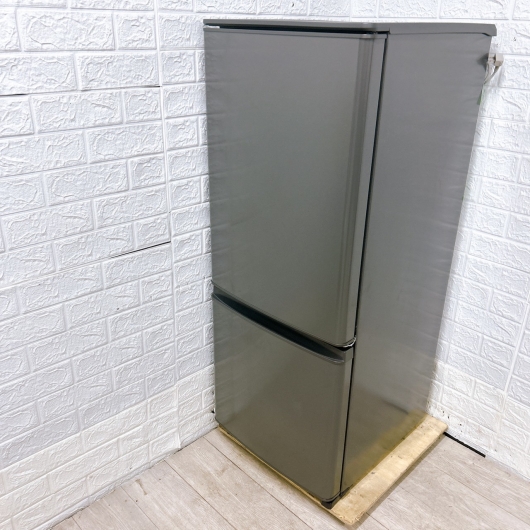 ミツビシ 三菱 MR-P15K-H 一人暮らし単身用冷蔵庫 146L MKT11131