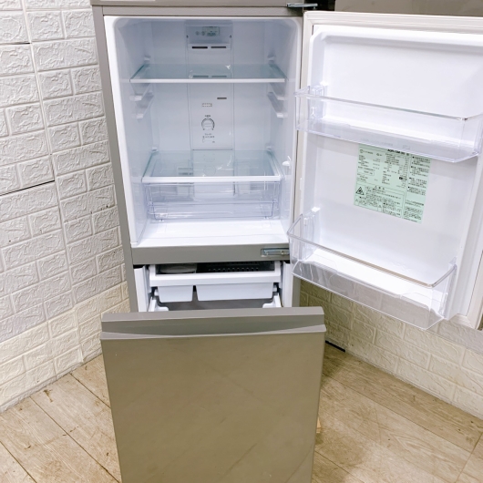 アクア AQR-13M(S) 一人暮らし単身用冷蔵庫 126L B01042