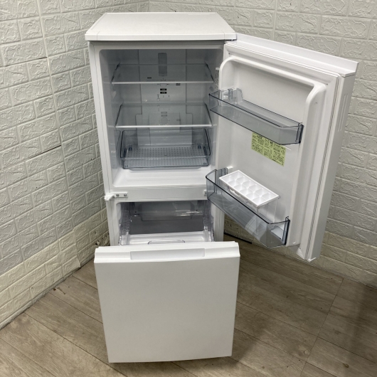 シャープ SJ-D15J-W 一人暮らし単身用冷蔵庫 152L OE10318