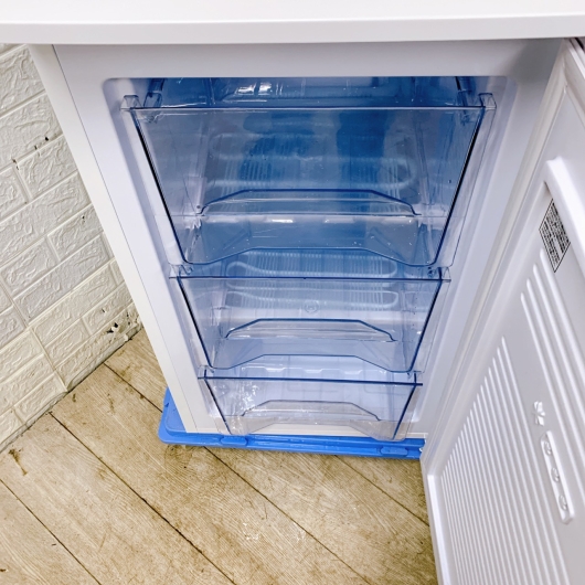 アイリスオーヤマ USD-68-W 一人暮らし単身用冷凍庫 60L TO10420