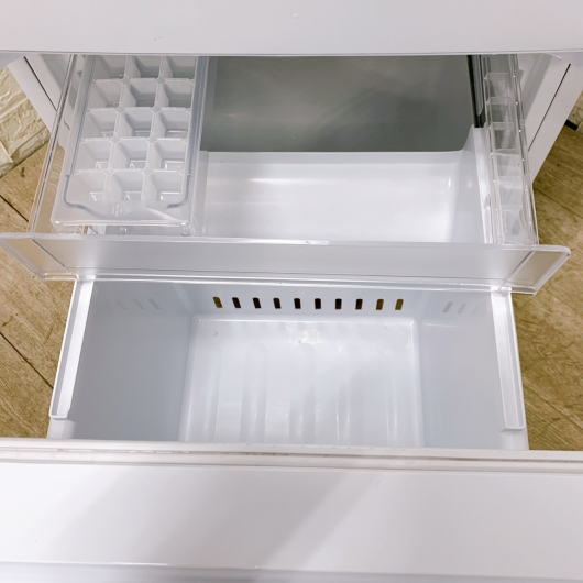 ヤマダ YRZ-F17J 一人暮らし単身用冷蔵庫 179L CK122318