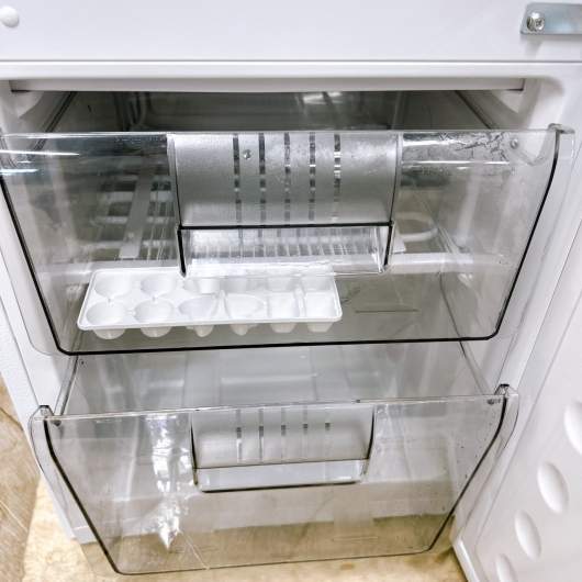 ティーシーエル CRB126AW 一人暮らし単身用冷蔵庫 126L OE01291