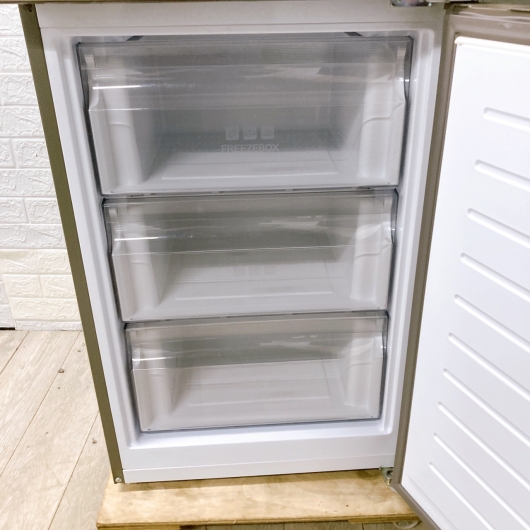 ハイアール JR-27A 一人暮らし単身用冷蔵庫 270L K09249