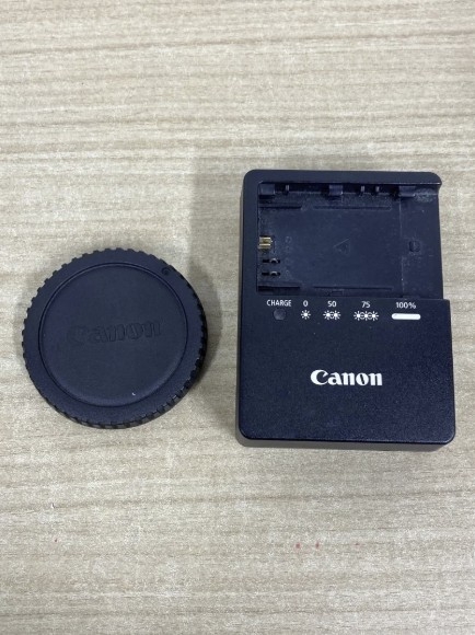 【全国発送対応】デジタル一眼レフカメラ Canon EOS 60D