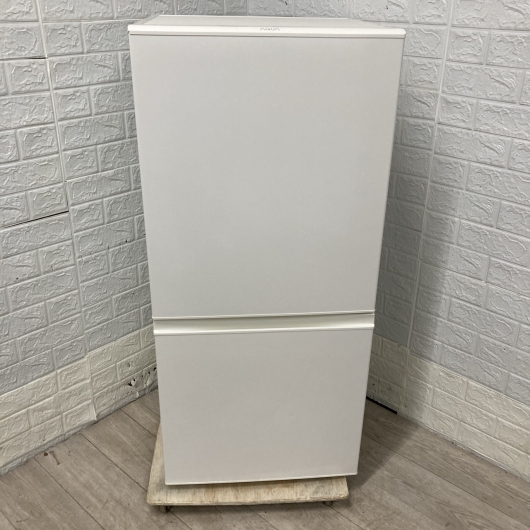 アクア AQR-16F(W) 一人暮らし単身用冷蔵庫 157L B110322