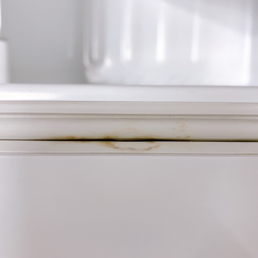 アイリスオーヤマ KRSN-C16A-W 一人暮らし単身用冷蔵庫 156L OE11147