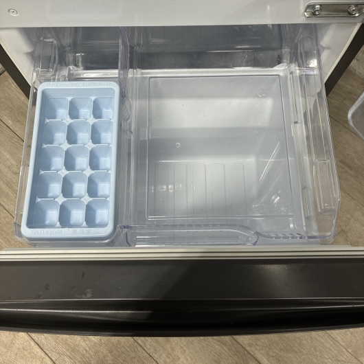 ミツビシ MR-P15F-H 一人暮らし単身用冷蔵庫 146L K10026
