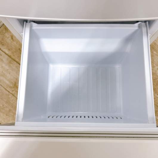 ミツビシ MR-P15H-W 一人暮らし単身用冷蔵庫 146L OE02078