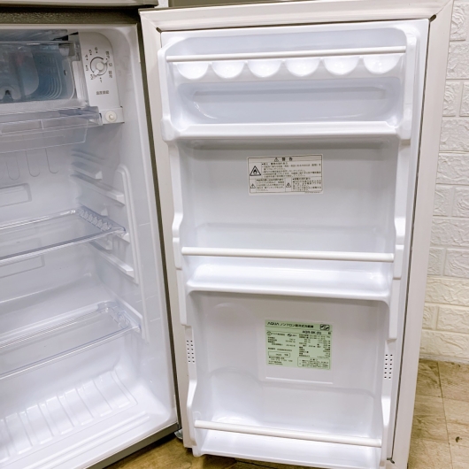 アクア AQR-8K(S) 一人暮らし単身用冷蔵庫 75L OE011513