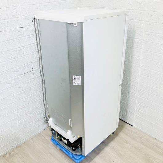 シャープ 130L 2ドア冷蔵庫 SJ-D14F-W 2020年製