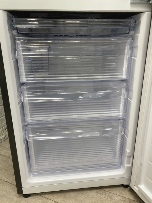 シャープ SJ-PD28F-T 一人暮らし単身用冷蔵庫 280L OE12065