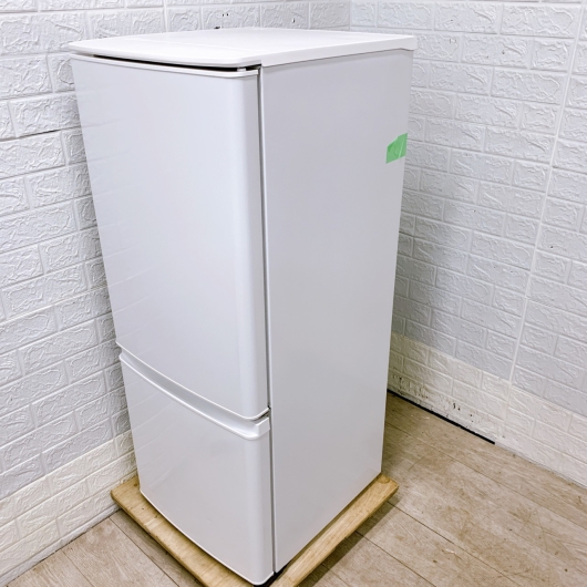 ミツビシ MR-P15EG-W 一人暮らし単身用冷蔵庫 146L B122625