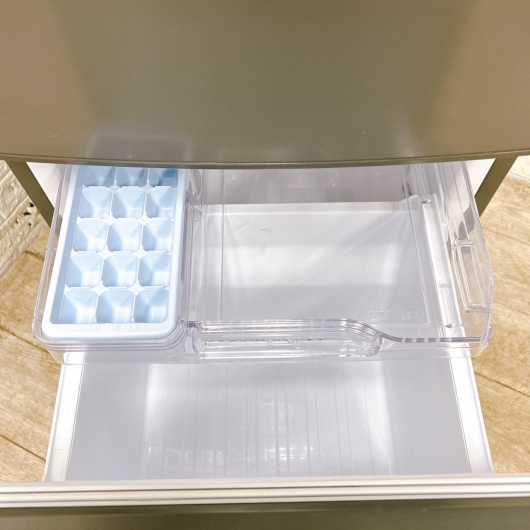 ミツビシ MR-P15H-H 一人暮らし単身用冷蔵庫 146L B011315