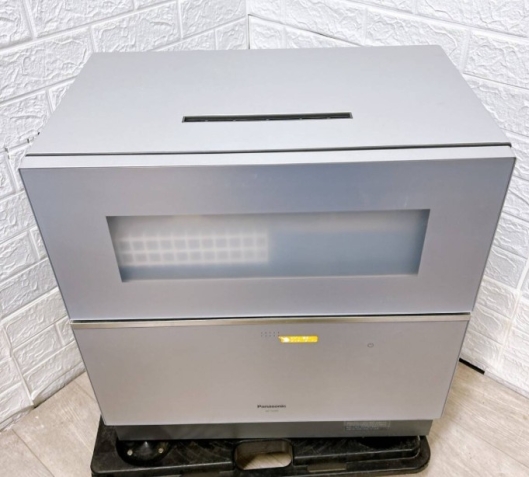 Panasonic パナソニック NP-TZ300-S 電気食器洗い乾燥機 2020年製
