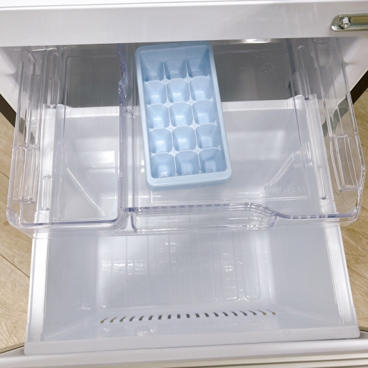 ミツビシ MR-P15Z-B 一人暮らし単身用冷蔵庫 146L OE10041