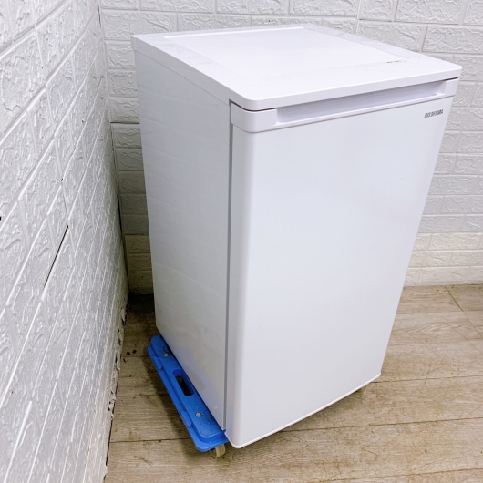 アイリスオーヤマ USD-68-W 一人暮らし単身用冷凍庫 60L TO10420
