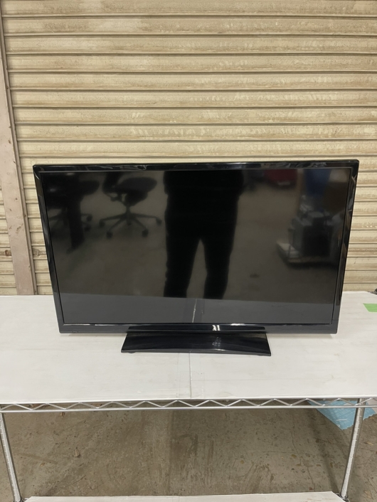 レボリューション 28型 液晶テレビ ZM-28TV  2015年製