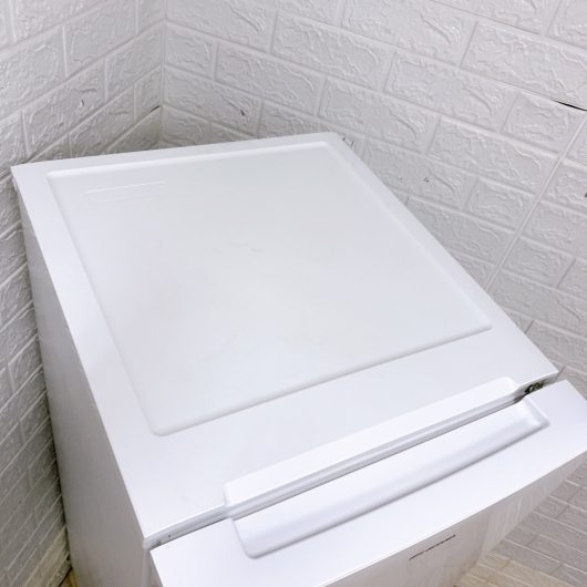 アイリスオーヤマ KRSN-C16A-W 一人暮らし単身用冷蔵庫 156L OE11147