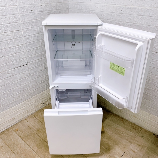 シャープ SJ-D15G-W 一人暮らし単身用冷蔵庫 152L CK01127