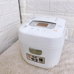アイリスオーヤマ KS-RC21M05-W 一人暮らし単身用炊飯器 3合炊き MKT09091